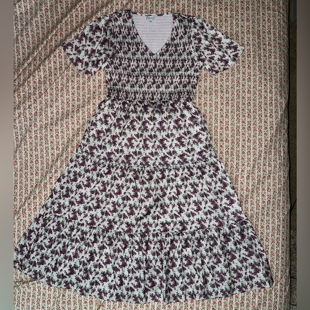 NWOT FEHRNVI Tayla Taupe Purple Floral Midi Cottagecore / Prairie Dress Large - Picture 2 of 10